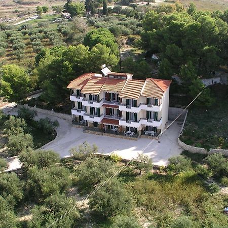 Almyros Studios & Apartments Kounopetra 外观 照片