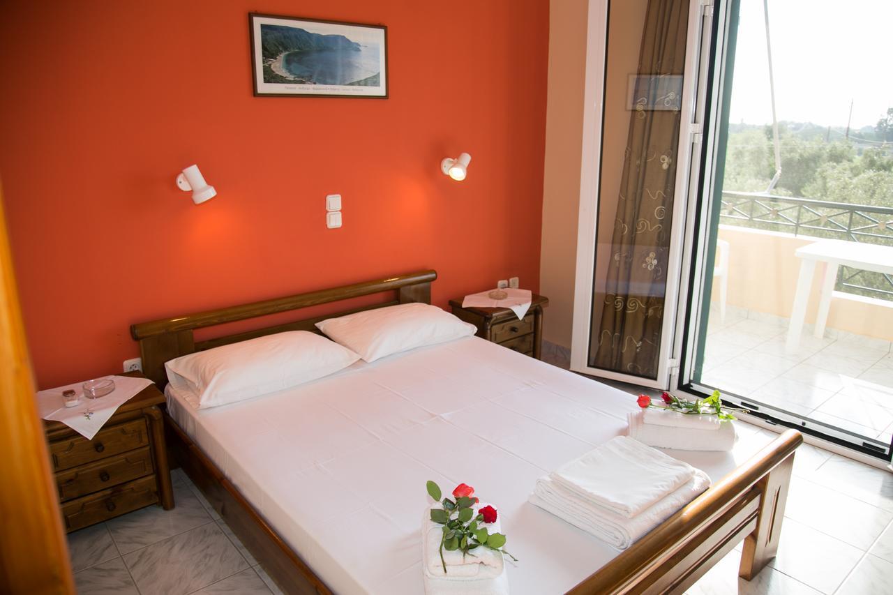 Almyros Studios & Apartments Kounopetra 外观 照片