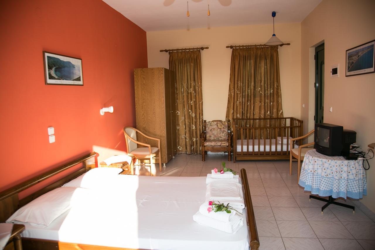 Almyros Studios & Apartments Kounopetra 外观 照片