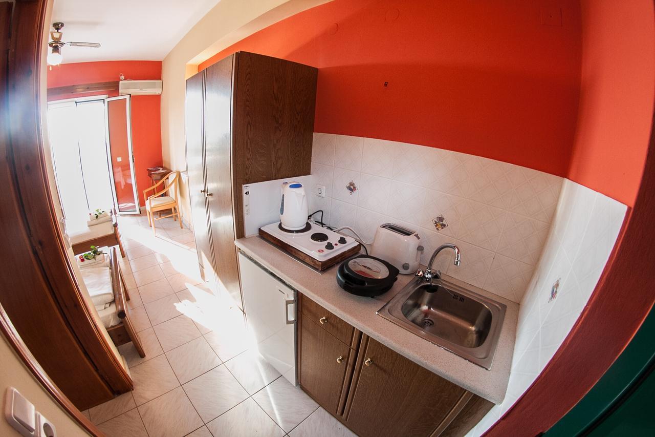 Almyros Studios & Apartments Kounopetra 外观 照片